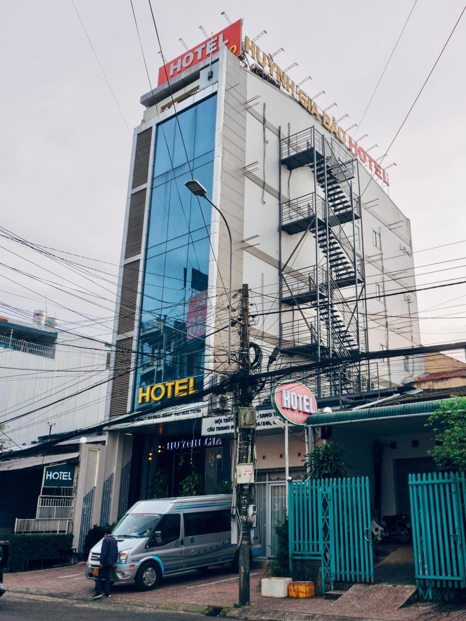 Huynh Gia Bao Hotel Bảo Lộc Exterior foto